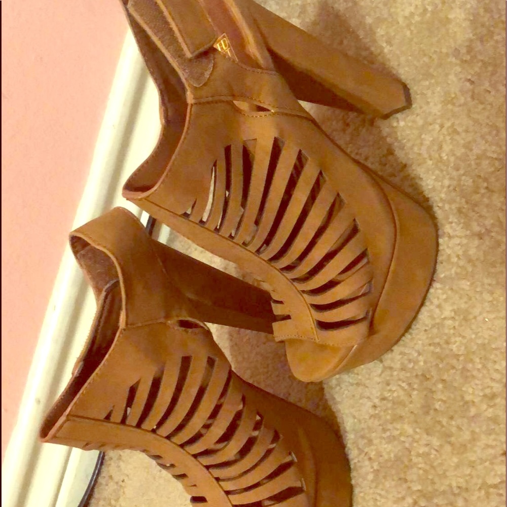 High heel